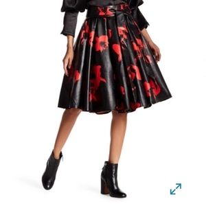 Gracia High Waist Skirt